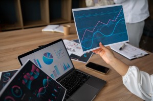 Анализ больших данных и математические модели управления