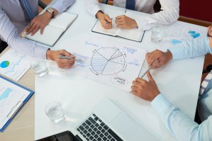 Корпоративное управление и стратегическое развитие бизнеса
