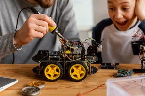 Мехатроника и робототехника