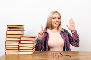 Образование в области иностранных языков (немецкий и английский)