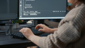 Нелинейная динамика, информатика и управление