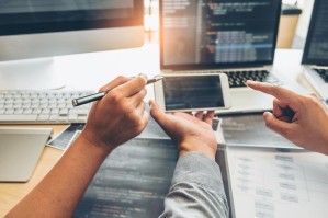 Разработка мобильных и Web-приложений