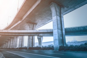 Строительство автодорожных мостов и тоннелей