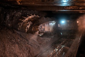 Подземная разработка месторождений полезных ископаемых