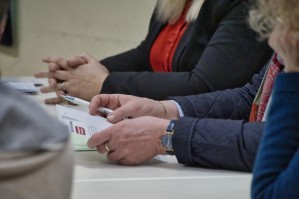 Политические институты и процессы