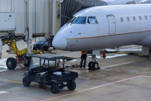 Средства аэродромно-технического обеспечения полетов авиации