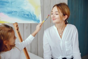 Учитель-дефектолог, учитель изобразительного искусства
