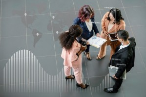 Кросс-культурные коммуникации в бизнес-среде / Cross-cultural Communications in Business Environment