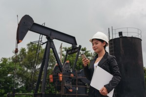Разработка нефтяных и газовых месторождений