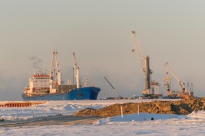 Промышленная и экологическая безопасность при транспортировке нефти и газа в условиях Арктики