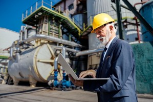 Управление эффективностью систем транспорта, хранения нефти и газа