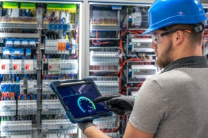 Электрооборудование технологических комплексов для производства строительных материалов