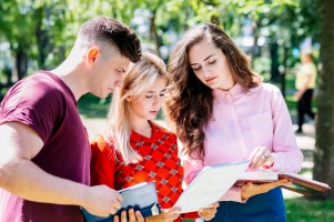 Проходной балл прошлого года в 2026: опора или ловушка?