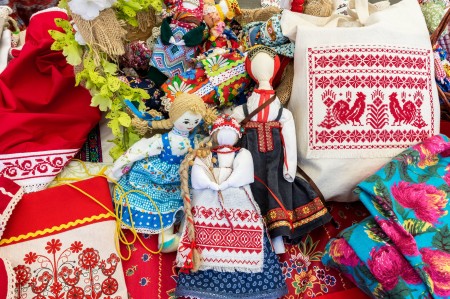 Народная художественная культура