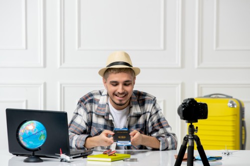 Режиссёр индивидуальных туров