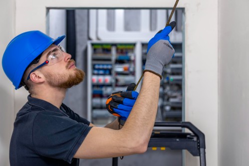 Электромонтажник слаботочных систем