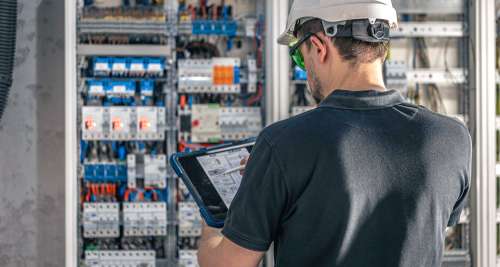 Электромонтер по обслуживанию и ремонту устройств сигнализации, централизации и блокировки