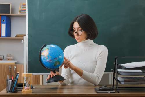 Учитель (преподаватель) армянского языка