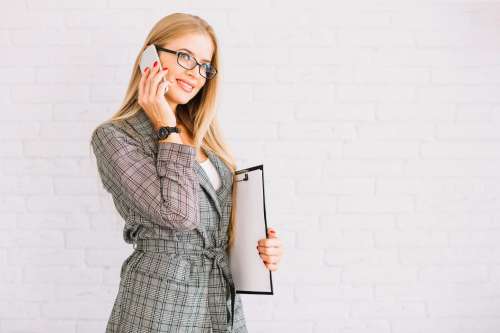 Менеджер по продажам