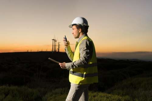 Специалист по радиосвязи и телекоммуникациям