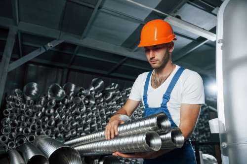 Прессовщик труб и профилей