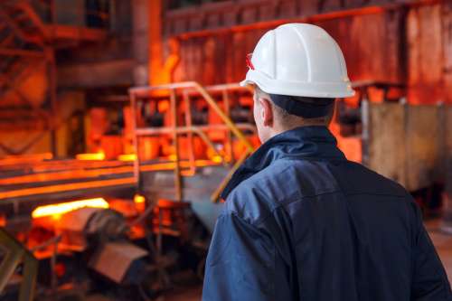 Подручный сталевара конвертера