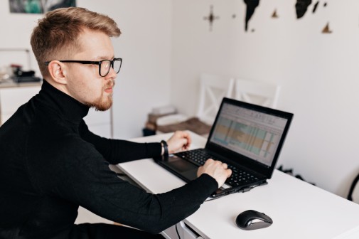 Специалист по информационным ресурсам