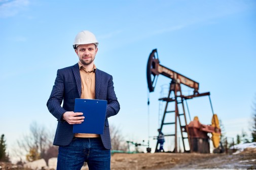 Специалист по разведке нефтяных и газовых месторождений