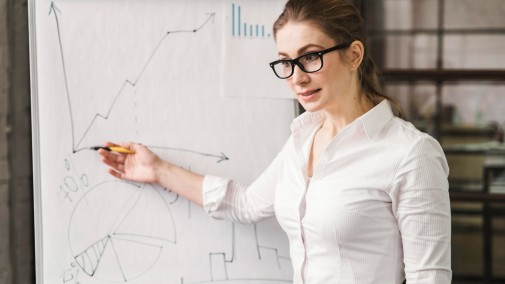 Специалист по математическим методам в экономике