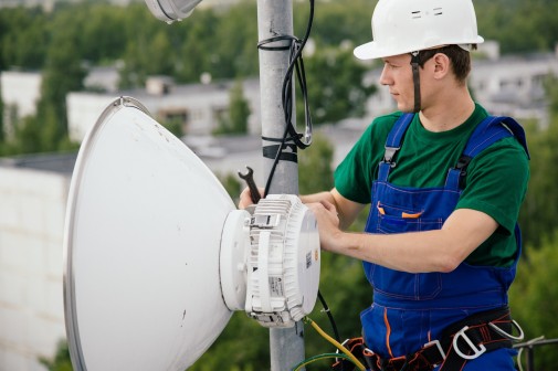 Монтажник связи-антенщик