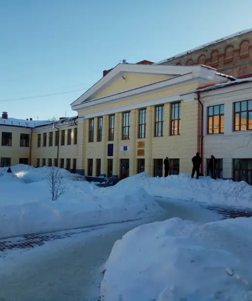 Медицинский колледж Уральского государственного университета путей сообщения