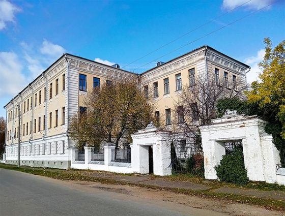 Великоустюгский гуманитарно-педагогический колледж