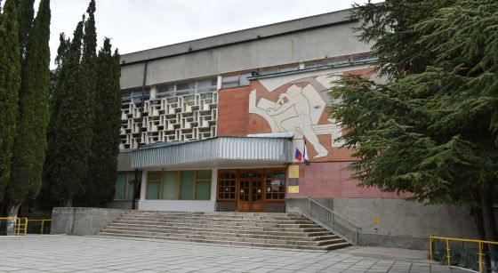 Ялтинский экономико-технологический колледж