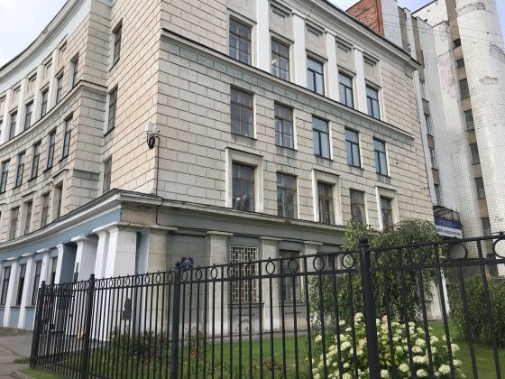 Медицинское училище Института сестринского образования Первого Санкт-Петербургского государственного медицинского университета им. акад. И.П. Павлова