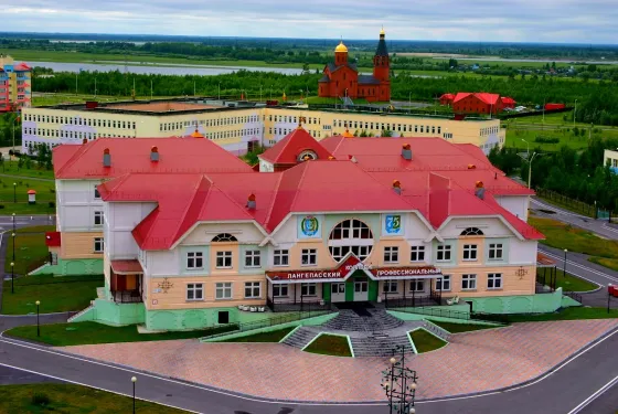 Лангепасский политехнический колледж