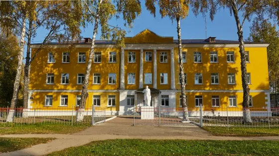 Узловский железнодорожный техникум - филиал Петербургский государственный университет путей сообщения Императора Александра I в г. Узловая
