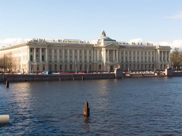 Санкт-Петербургская академия художеств