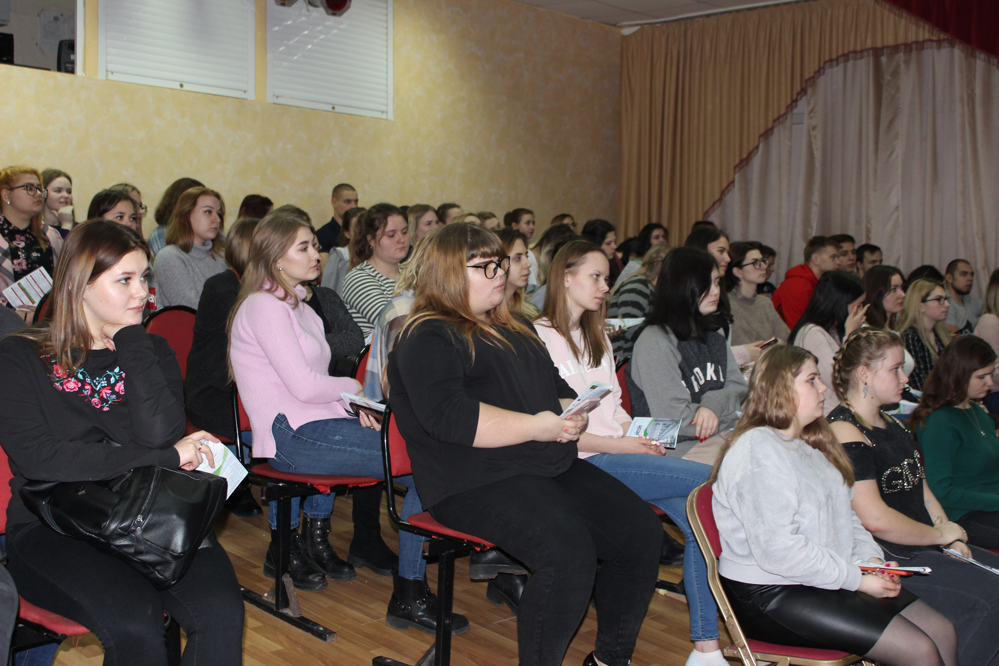 Колледж при государственном университете. СПБГУ колледж СПБ. КФКИСЭТ СПБГУ колледж. СПБГУ колледж физической культуры. Колледж при Санкт-Петербургском государственном университете после 9.