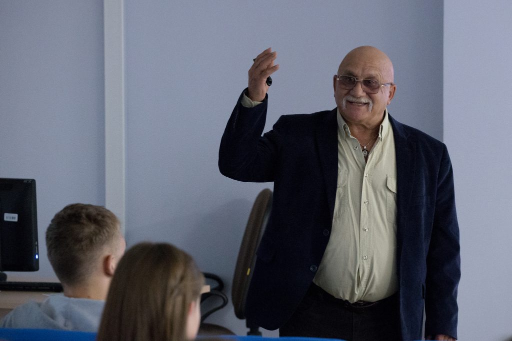 Шейнкман Владимир Семенович: преподаватель в ТИУ