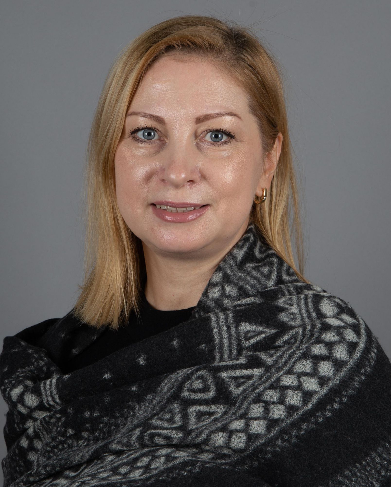 Ular sepkilli ayolni sikishadi Caucasians Fucking ni onlayn tomosha qiling